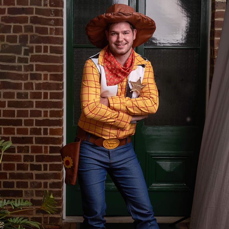 Mighty_jcosplay as Woody from Toy Story 